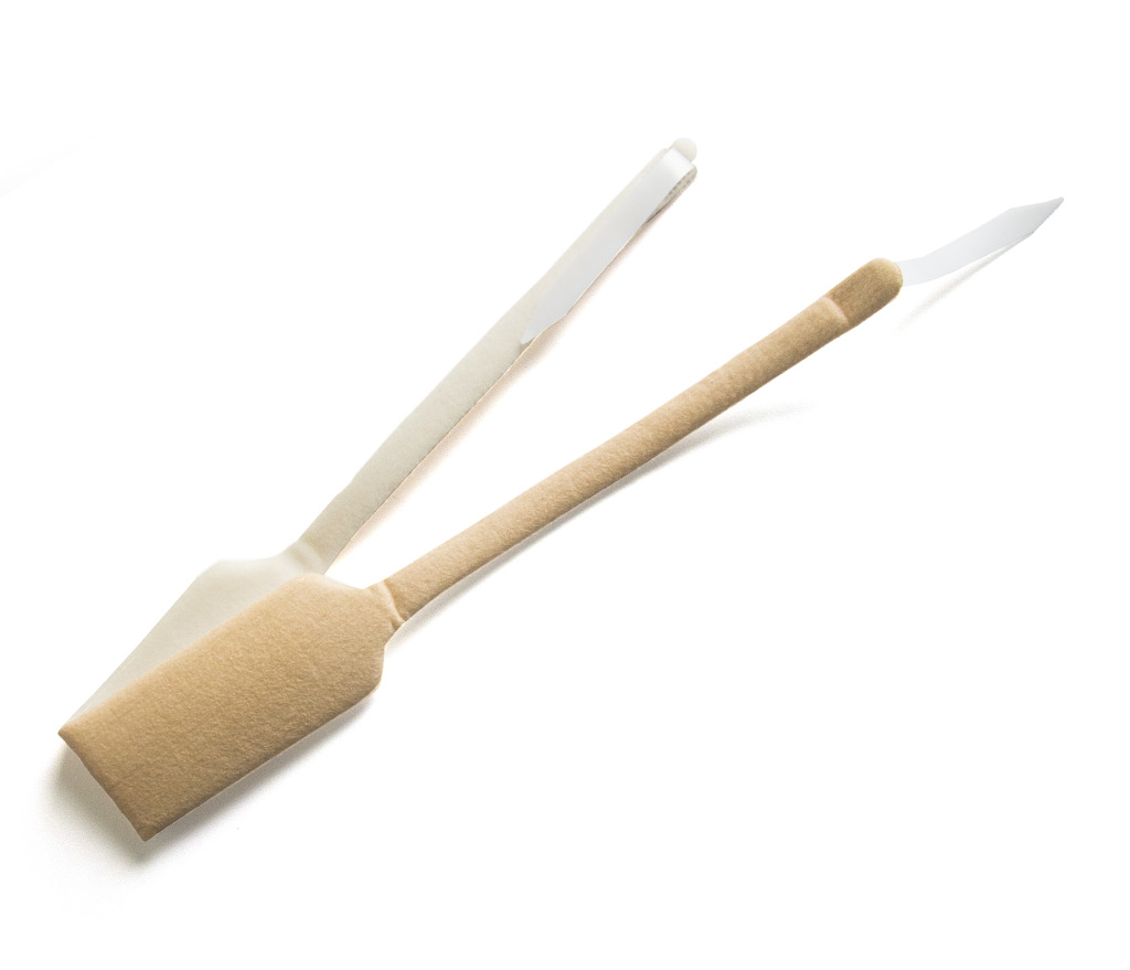 Fascia di fissaggio per cannula tracheostomica con tiranti in Velcro®